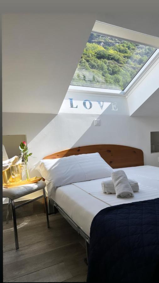 Hotel Della Posta Biasca Bagian luar foto