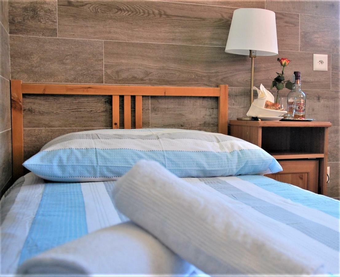 Hotel Della Posta Biasca Bagian luar foto
